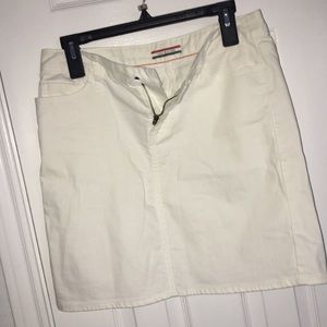 Tommy Hilfiger pencil jean skirt
